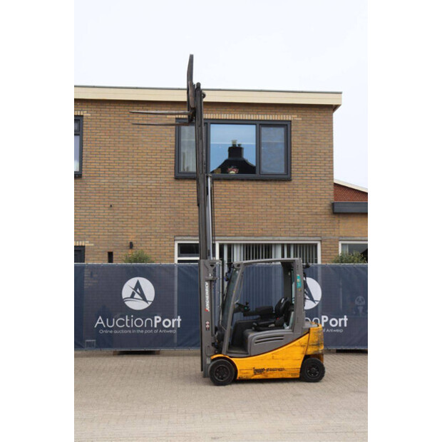 2019 Jungheinrich EFG 320-46772826