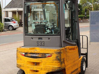 2019-jungheinrich-efg-320-1445573-46772835