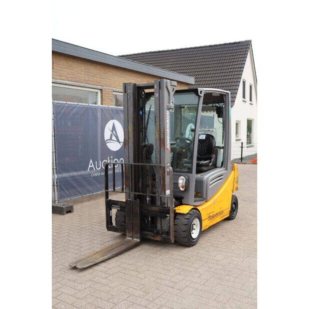 2019 جنجهينريتش EFG 320-46772838