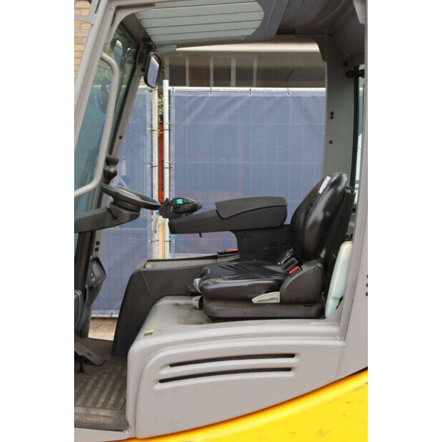 2019 جنجهينريتش EFG 320-46772847