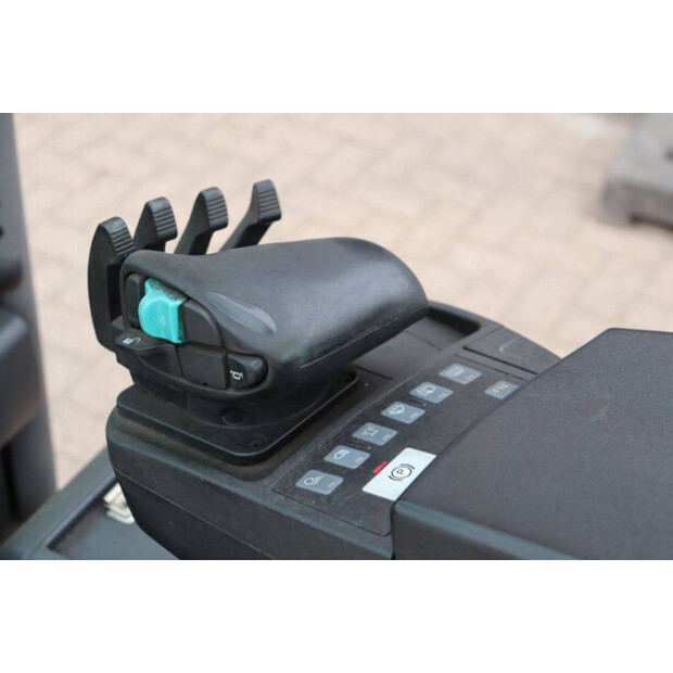 2019 جنجهينريتش EFG 320-46772854