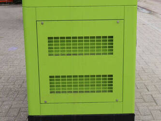 2025-compal-power-vg-r30-1445574-46772871