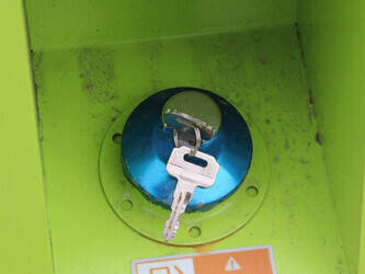 2025-compal-power-vg-r30-1445574-46772877