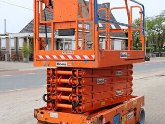 2013-genie-gs-4047-1445580-46773050