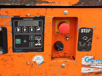 2013-genie-gs-4047-1445580-46773057