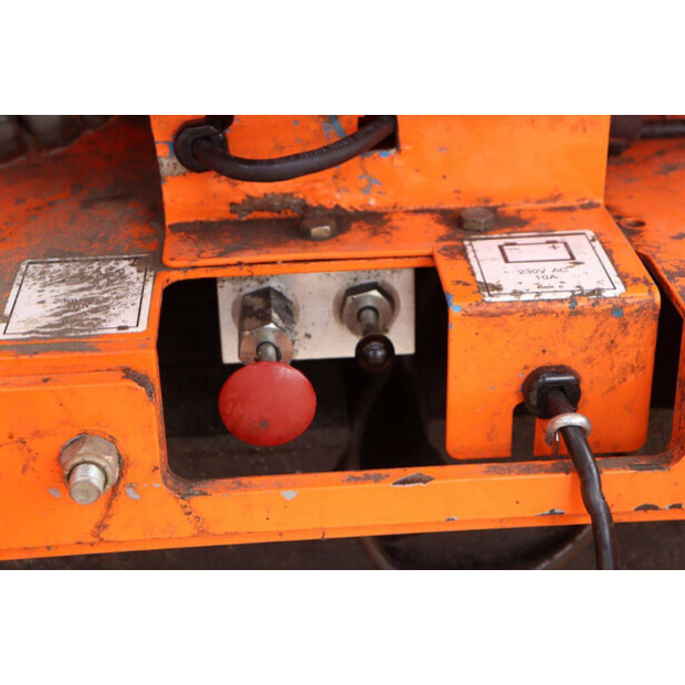 2013 جيني GS-4047-46773065