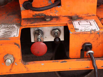 2013-genie-gs-4047-1445580-46773065