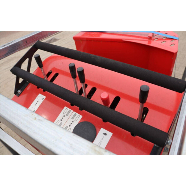 Schorr OTHERS-46773166