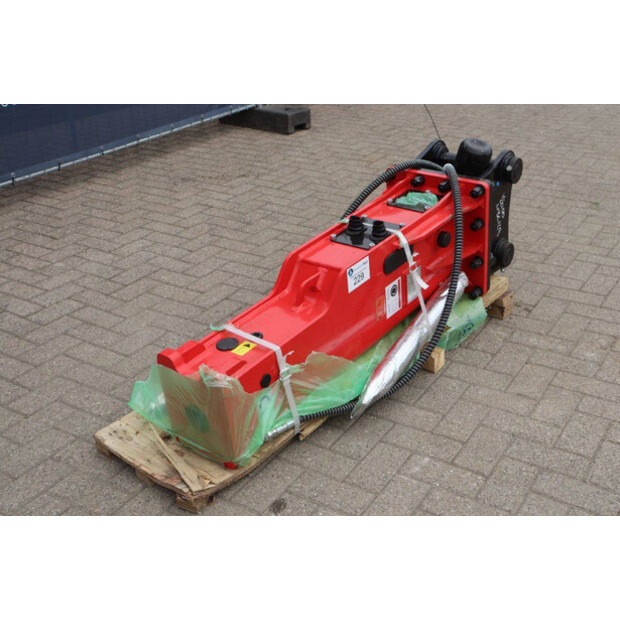 2025 JWB JWB750-46773198