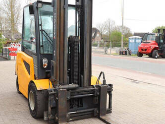 2014-jungheinrich-efg-550-46773229