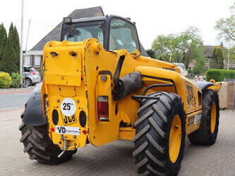 2003-jcb-533-105-1445593-46773411