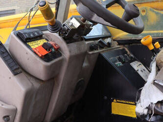 2003-jcb-533-105-1445593-46773427