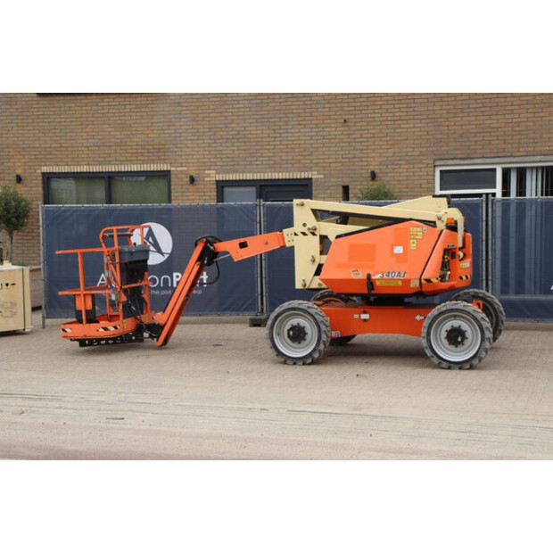 2017 JLG H340AJ-46773569