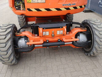 2017-jlg-h340aj-46773588