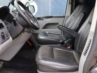 2011-volkswagen-transporter-t5-1445602-46773709