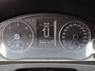 2011-volkswagen-transporter-t5-1445602-46773716