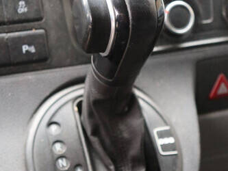 2011-volkswagen-transporter-t5-1445602-46773719