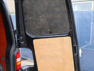 2011-volkswagen-transporter-t5-1445602-46773723