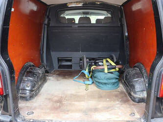 2011-volkswagen-transporter-t5-1445602-46773724