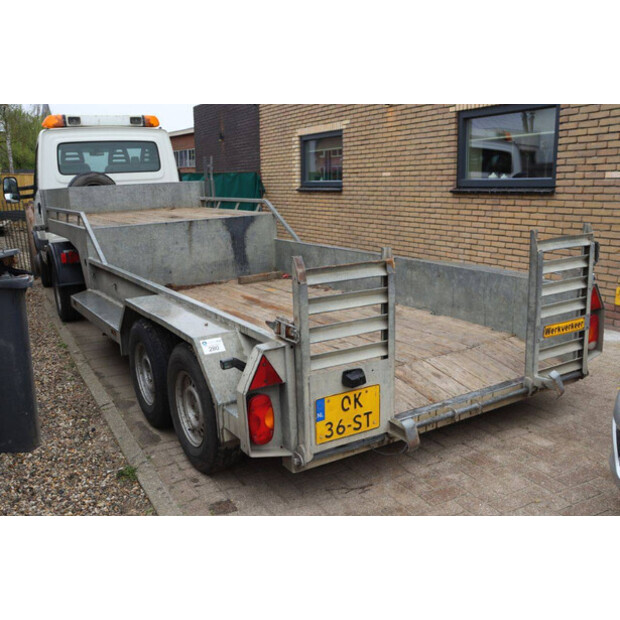 2010 كويبر PLD-46773731