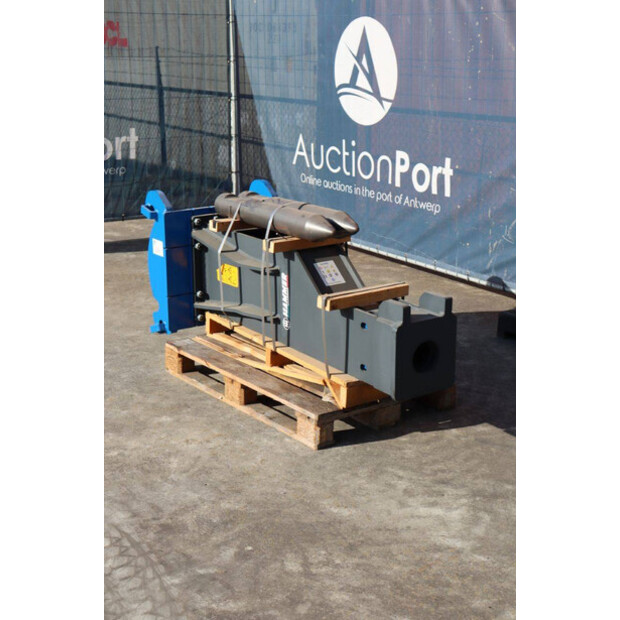 2020 هامر HM 1302-46773750