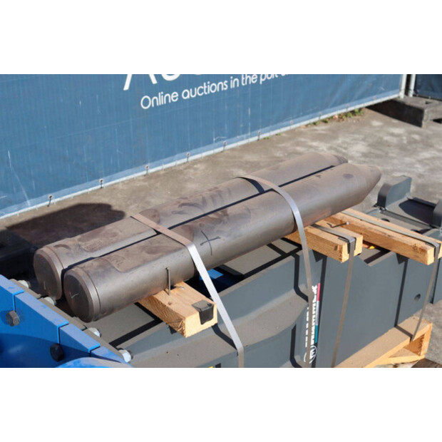 2020 هامر HM 1302-46773760