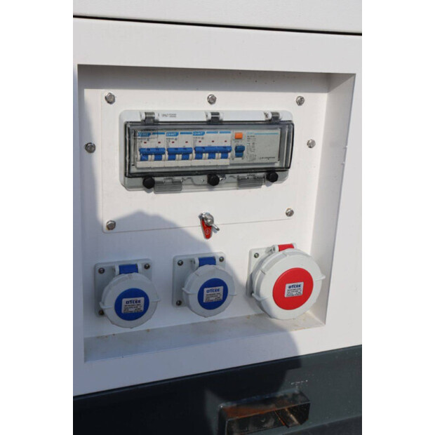 2025 Ashita AG3-70-46773809