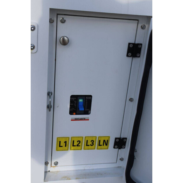 2025 Ashita AG3-70-46773812