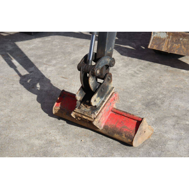 2021 يوروكوماتش 10ZT-46773841