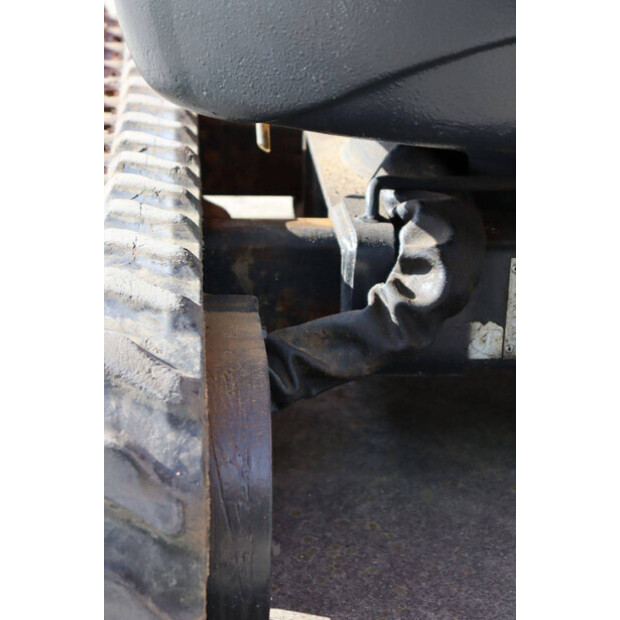 2021 يوروكوماتش 10ZT-46773851