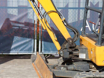 2021-kato-19-vxt-46773883