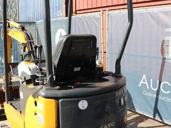 2021-kato-19-vxt-46773898