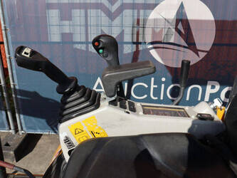 2021-kato-19-vxt-46773908