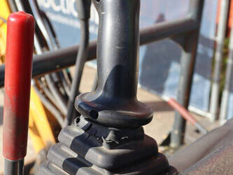 2021-kato-19-vxt-46773912