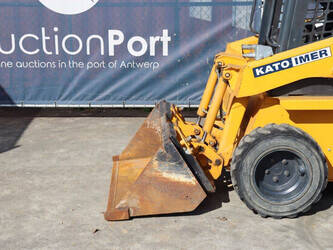 2020-kato-as-12-46773984