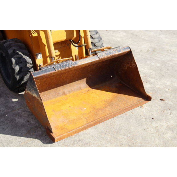 2020 كاتو AS 12-46773986