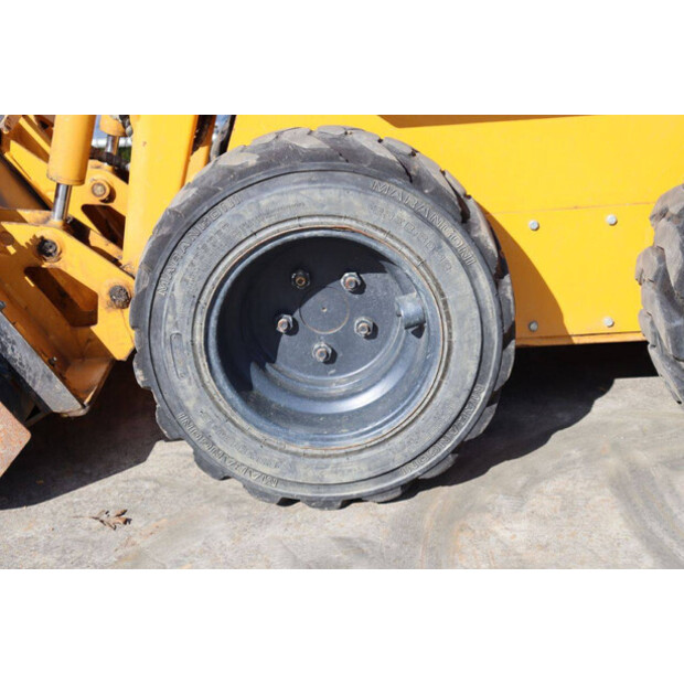 2020 كاتو AS 12-46773989