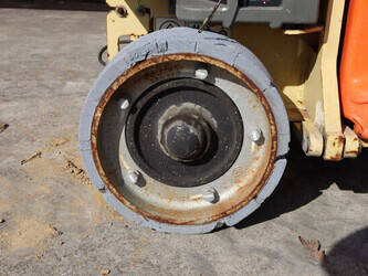 2012-jlg-1930es-1445612-46774060