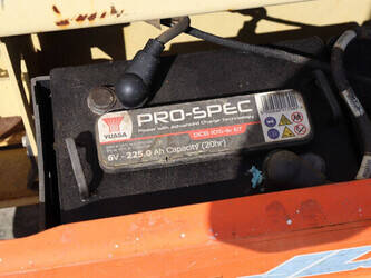 2012-jlg-1930es-1445612-46774065