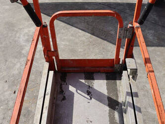 2012-jlg-1930es-1445612-46774070