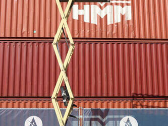 2012-jlg-1930es-1445612-46774076