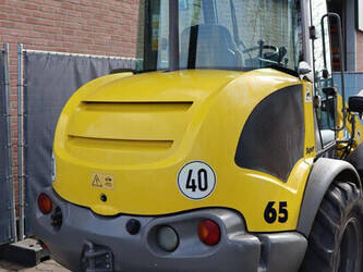 2011-atlas-super-65-1445619-46774289