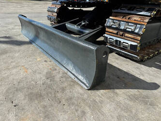 2016-komatsu-pc-7-46774341