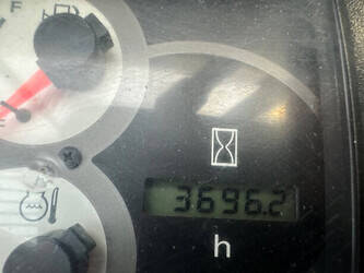 2016-komatsu-pc-7-46774358