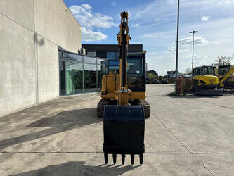 2013-caterpillar-305-5-46774362