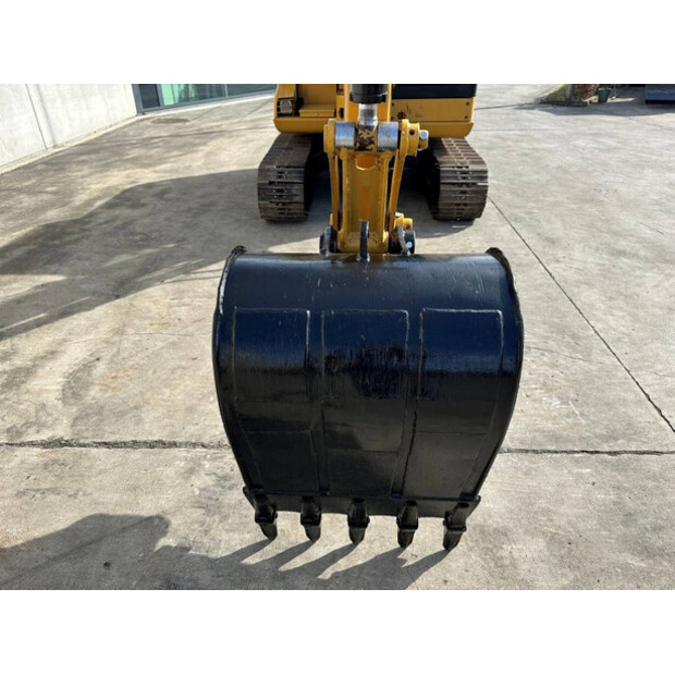 2013 كاتربيلر 305.5-46774369