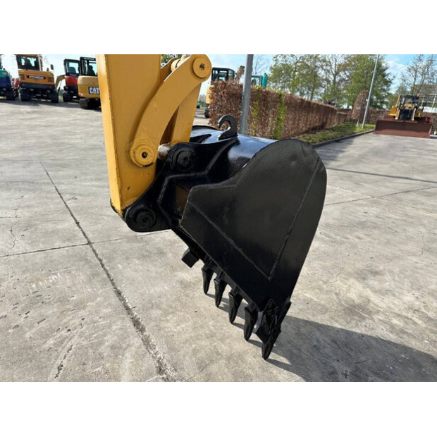 2013 كاتربيلر 305.5-46774370