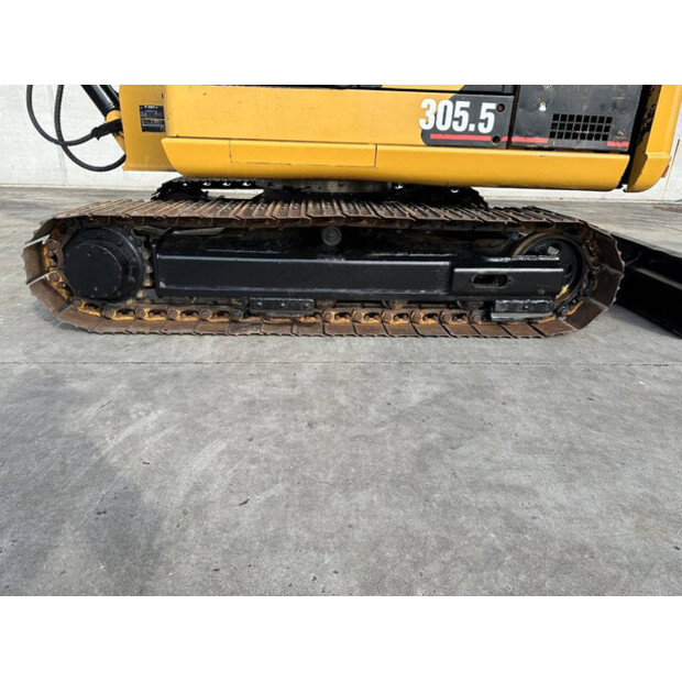 2013 كاتربيلر 305.5-46774380