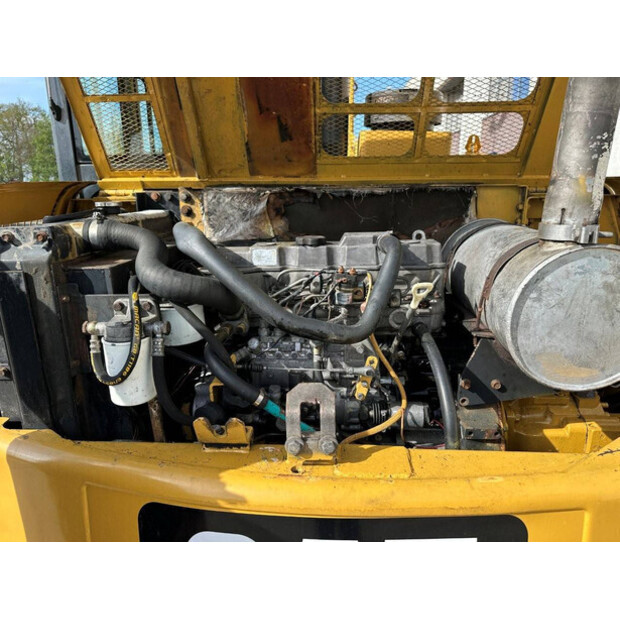 2013 كاتربيلر 305.5-46774389