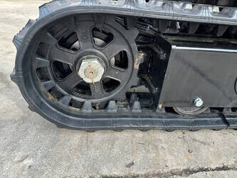 2025-vicsec-vc15-y-1445623-46774457